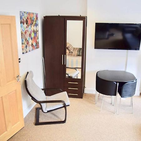 Gorgeous Studio In Trendy London Locationアパートメント エクステリア 写真